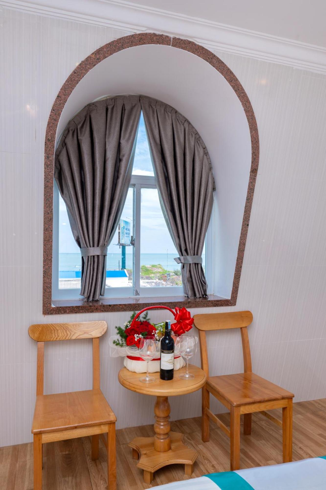 Novena Hotel Vung Tau Esterno foto